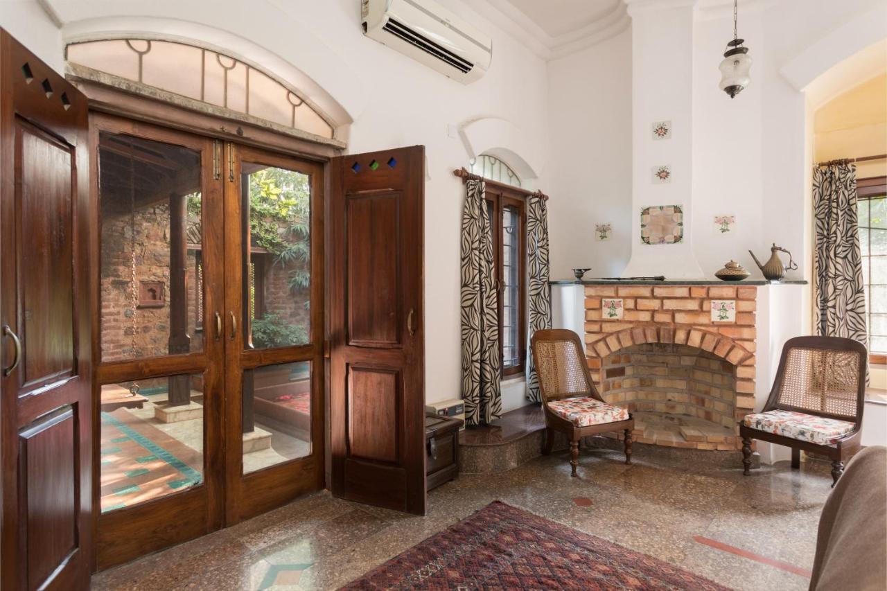 Hostie Chinar Haveli - Heritage Home With Pool, Gurgáon Exteriér fotografie