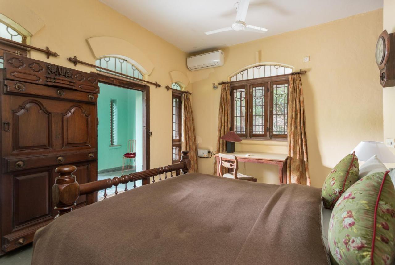 Hostie Chinar Haveli - Heritage Home With Pool, Gurgáon Exteriér fotografie