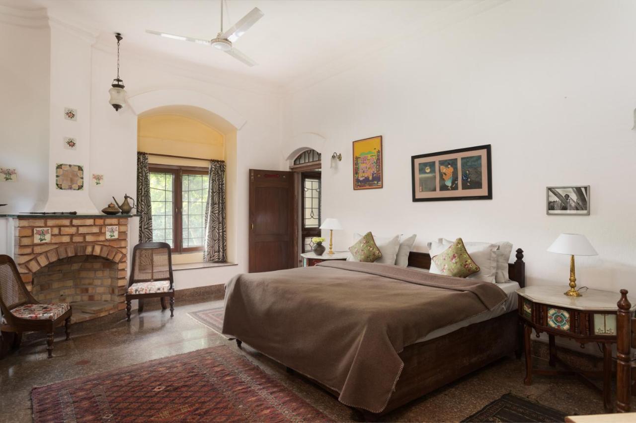 Hostie Chinar Haveli - Heritage Home With Pool, Gurgáon Exteriér fotografie