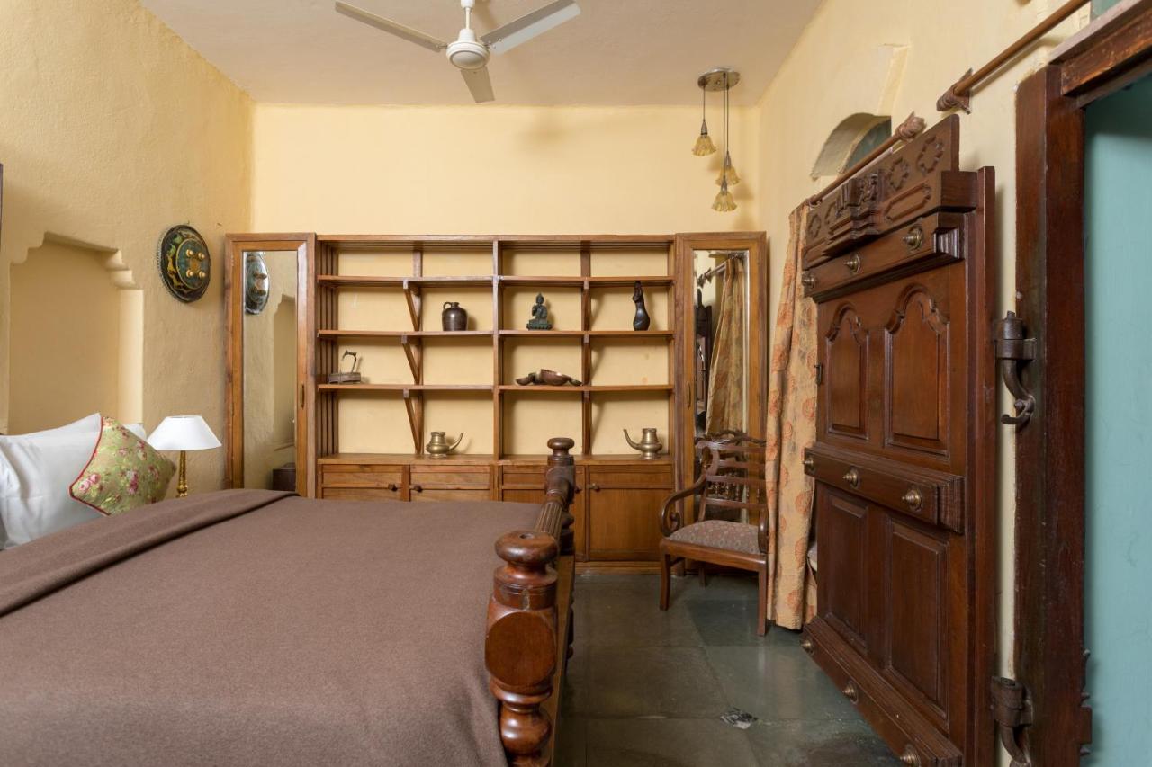 Hostie Chinar Haveli - Heritage Home With Pool, Gurgáon Exteriér fotografie