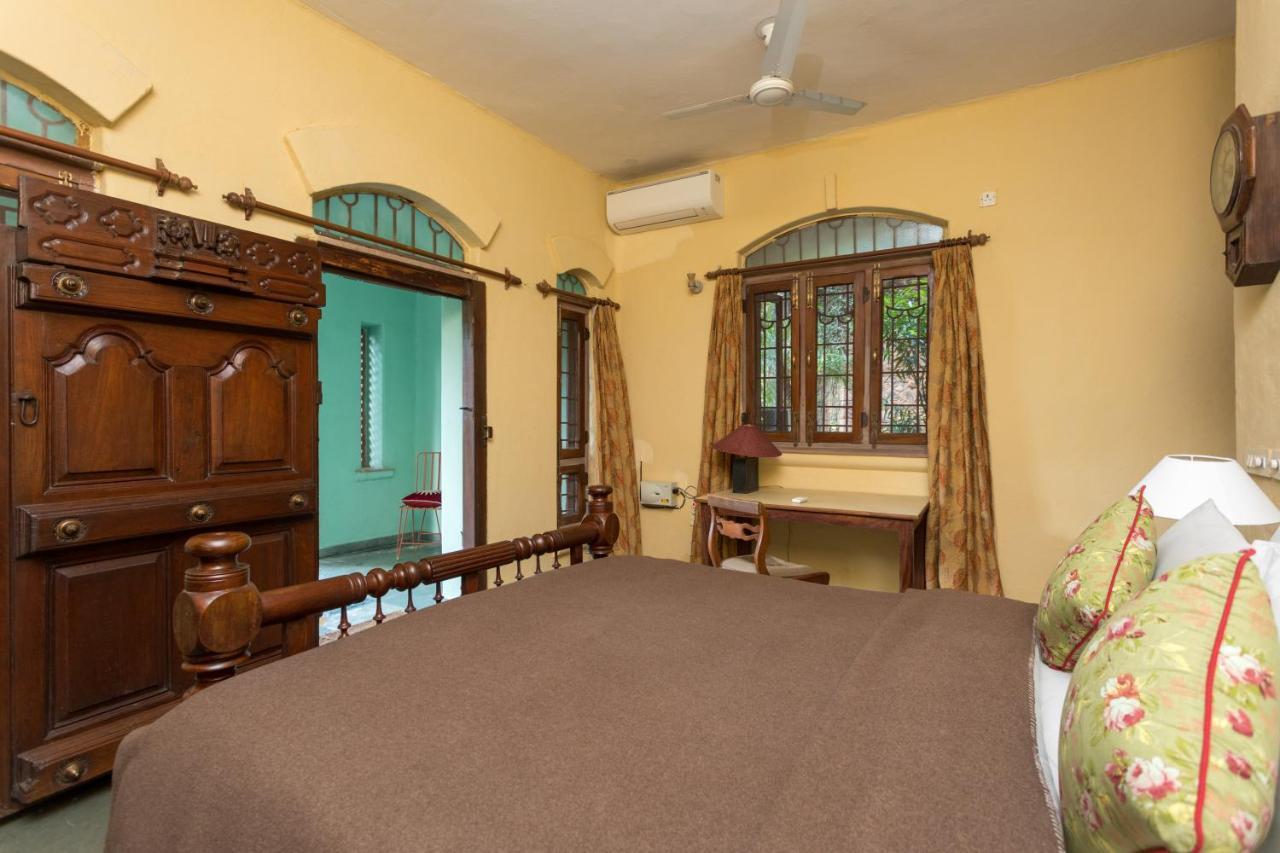 Hostie Chinar Haveli - Heritage Home With Pool, Gurgáon Exteriér fotografie