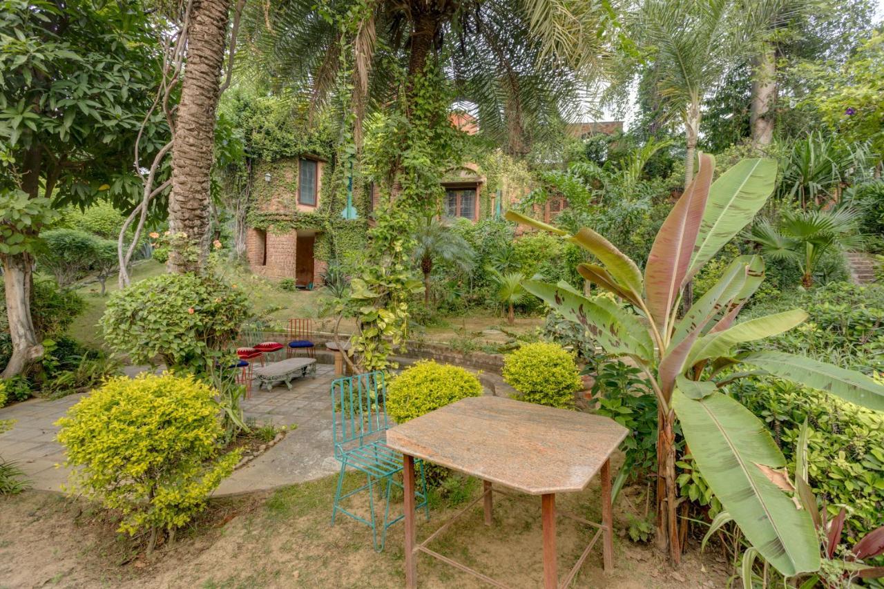 Hostie Chinar Haveli - Heritage Home With Pool, Gurgáon Exteriér fotografie